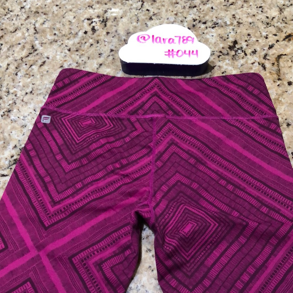 Fabletics Capri - Picture 7 of 11